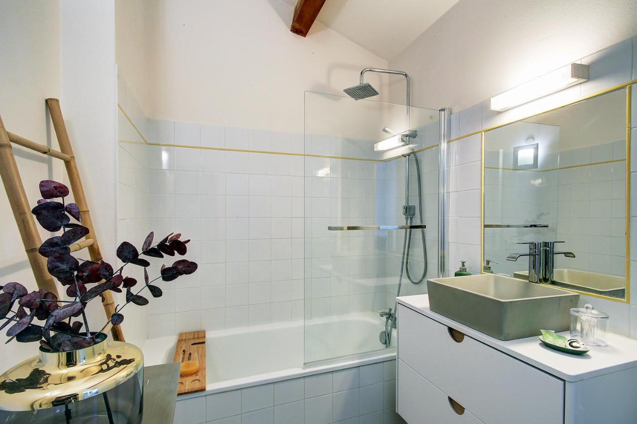 Uncourtsejour - Nimes La Rome Francaise Apartment ภายนอก รูปภาพ
